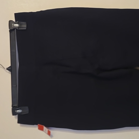 SpanxThe Perfect Kick Flare Pants black size 1X. New with tags - Picture 4 of 7